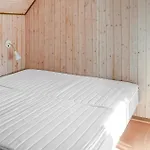 Σπίτι διακοπών 2 Bedroom Beautiful In *