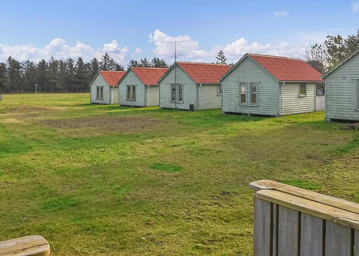 2 Bedroom Beautiful In Vakantiehuis *
